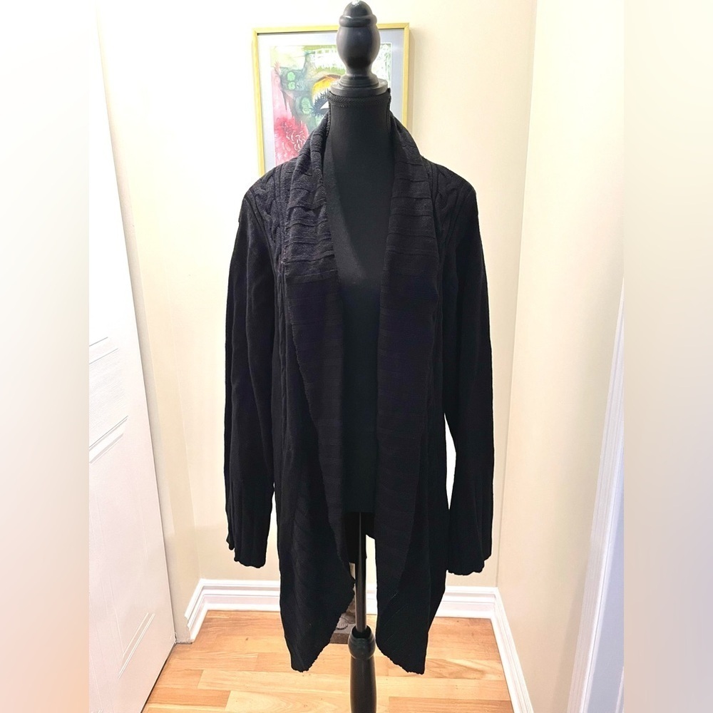 ✅Coco & Capers black knit open cardigan w/pattern 🧶🖤🖤🖤 - Picture 2 of 5